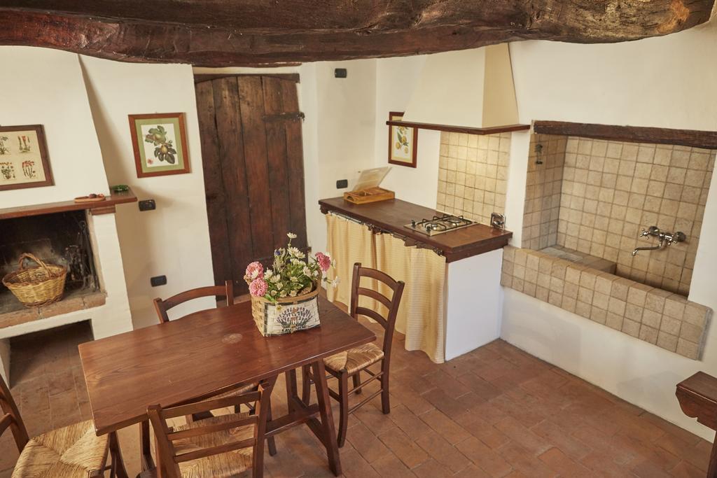 Agriturismo Il Casalino Spoleto Szoba fotó