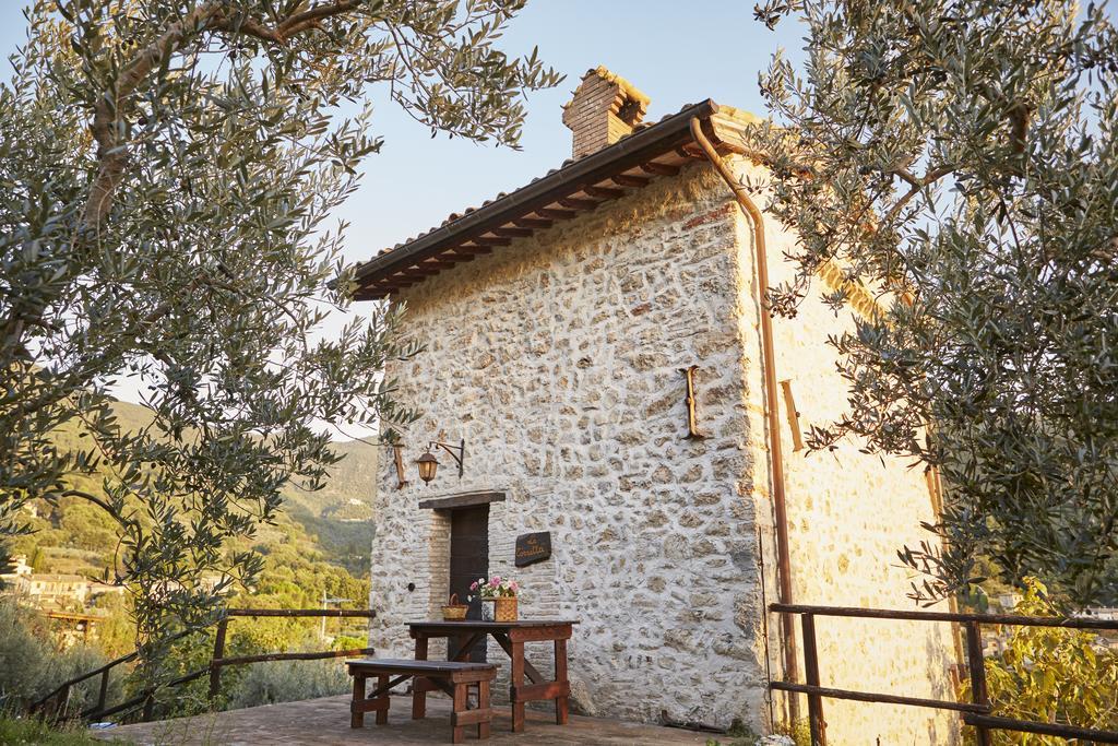 Agriturismo Il Casalino Spoleto Szoba fotó