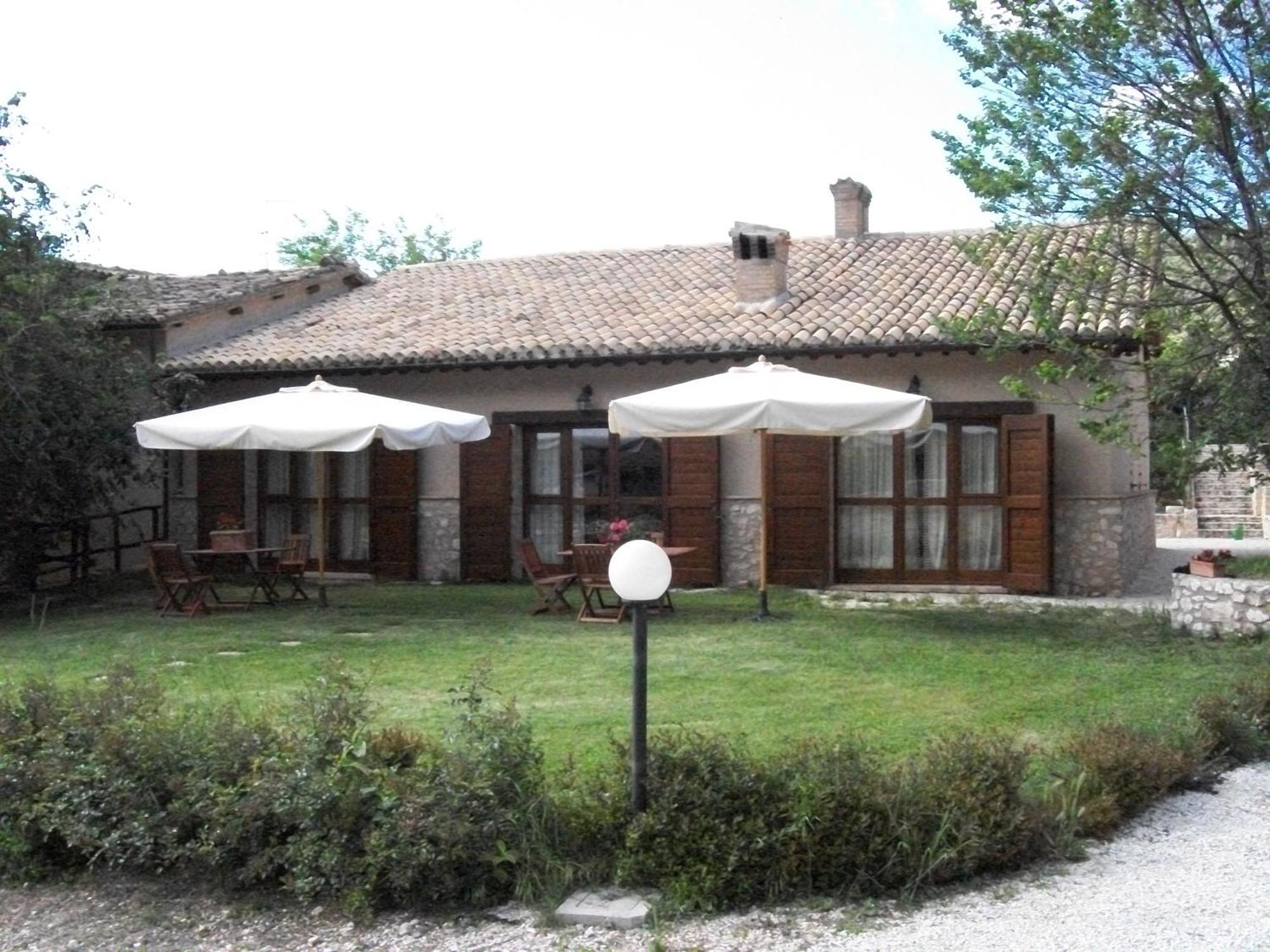 Agriturismo Il Casalino Spoleto Kültér fotó